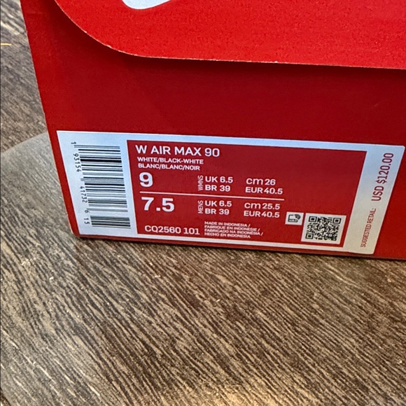 Nike Air Max 90 - Picture 2 of 7